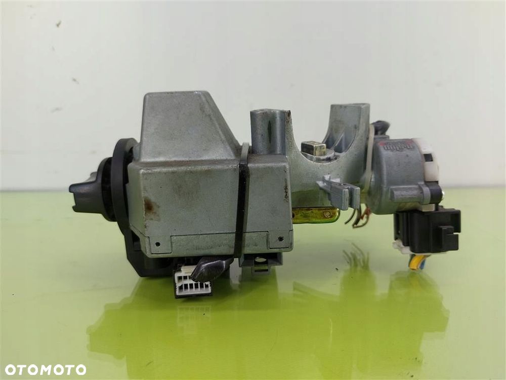 Stacyjka Suzuki Swift - 2