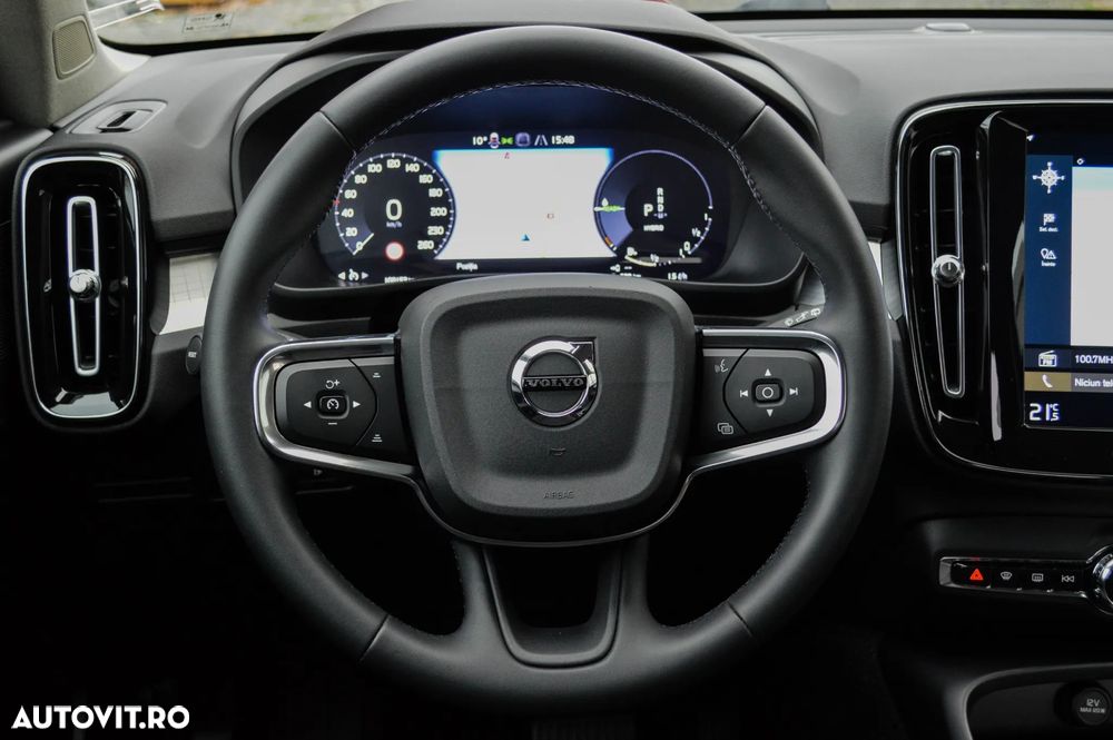 Volvo XC 40 T4 Recharge DKG Plus Dark - 35