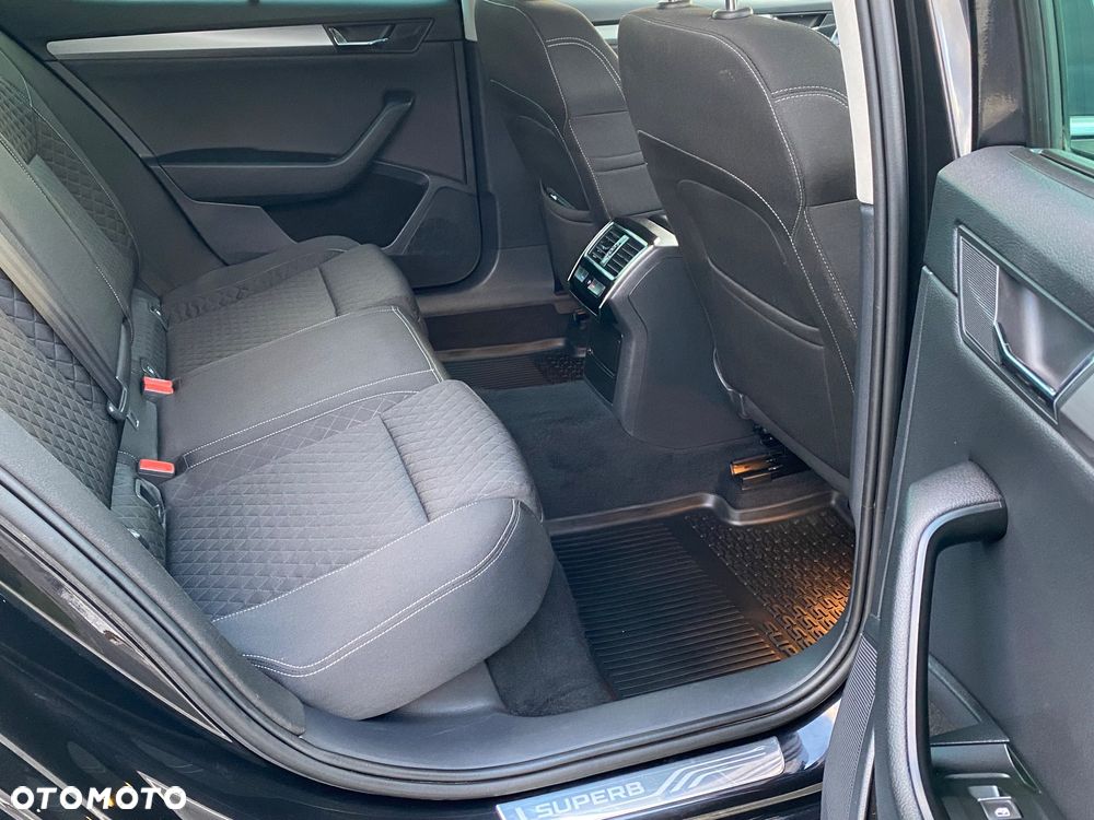 Skoda Superb 2.0 TDI L&K - 14
