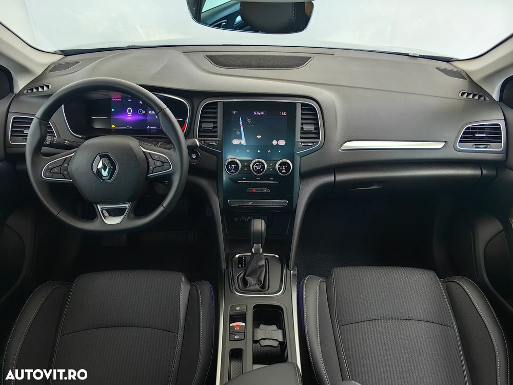 Renault Megane TCe 140 GPF EDC Techno - 8