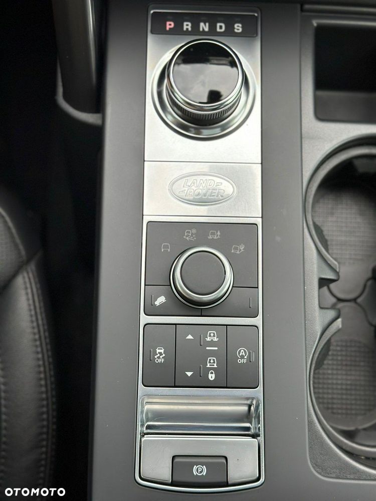 Land Rover Discovery 2.0 Si4 HSE Luxury - 36