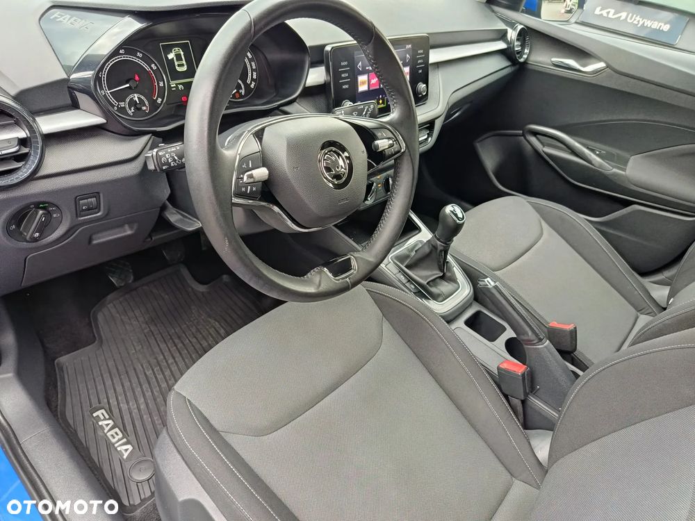 Skoda Fabia 1.0 Ambition - 10