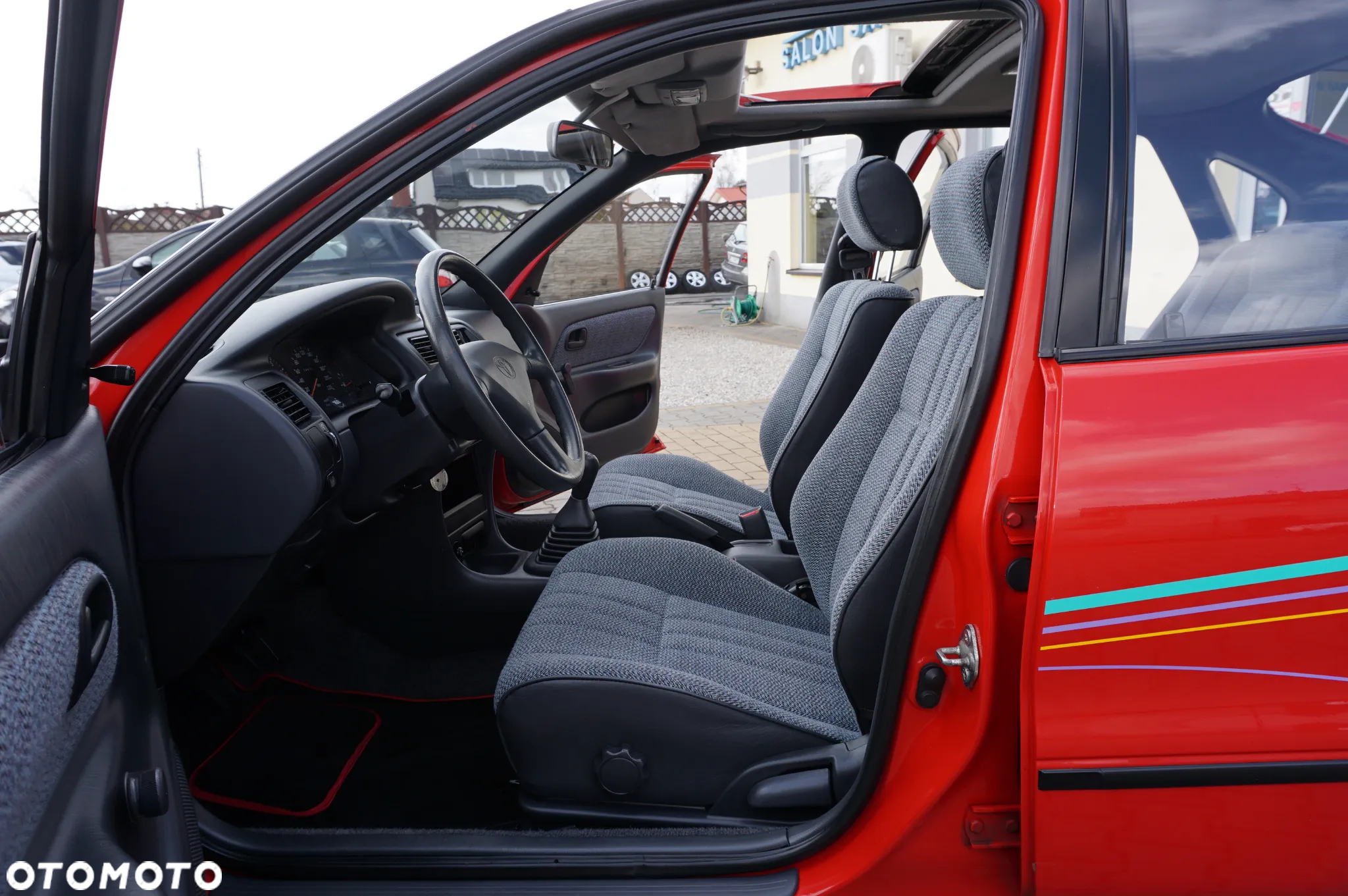 Toyota Corolla 1.4 XLi - 16