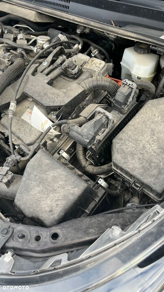 Toyota Corolla 2.0 Hybrid Comfort - 13