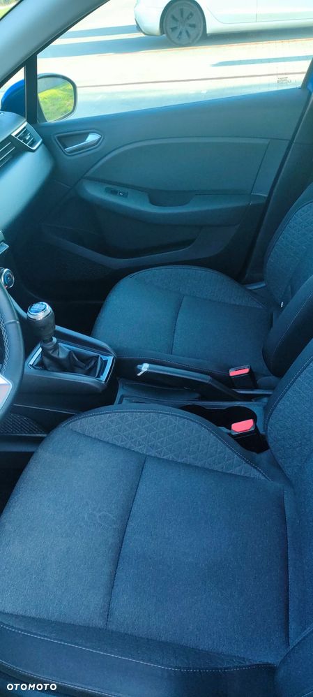 Renault Clio BLUE dCi 100 INTENS - 21