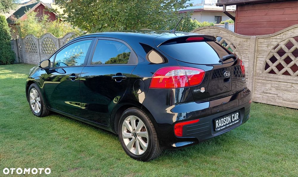 Kia Rio - 7