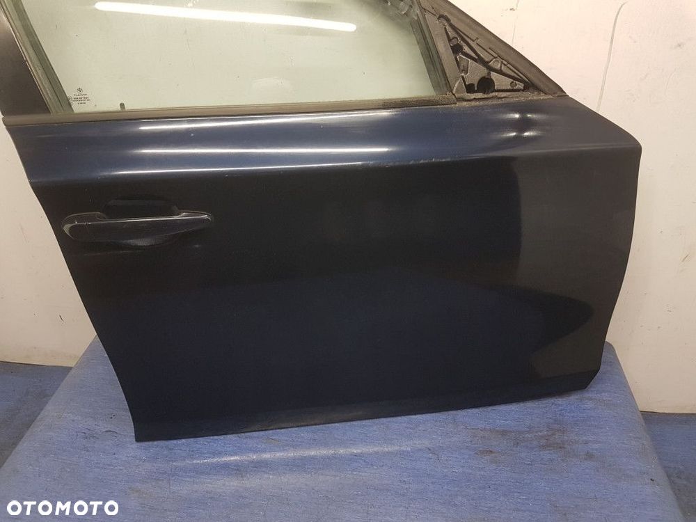 BMW 1 E87 LIFT DRZWI PRZÓD PRAWE MONACOBLAU - 3