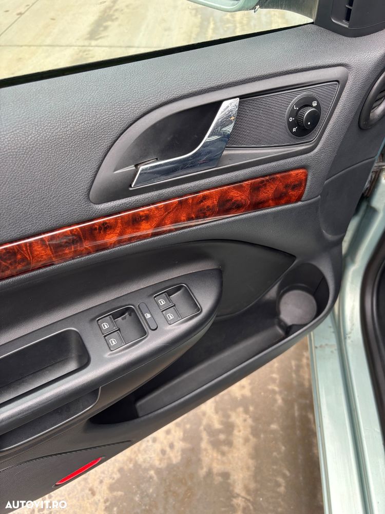 Skoda Octavia Combi 1.4 TSI DSG Elegance - 20