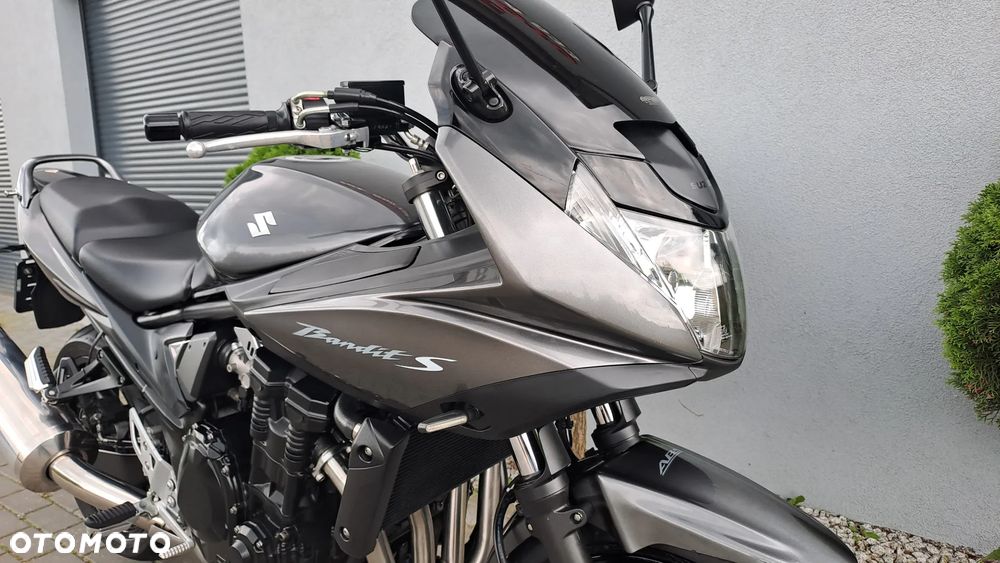 Suzuki Bandit - 7