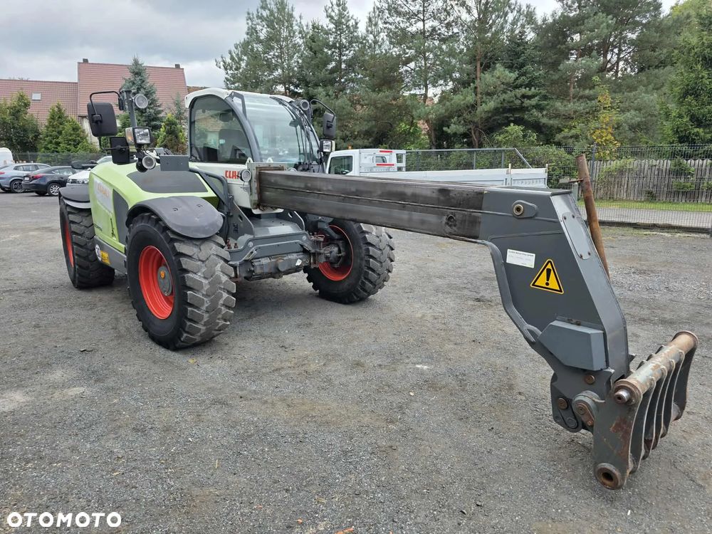 Claas Scorpion 7044 - 2