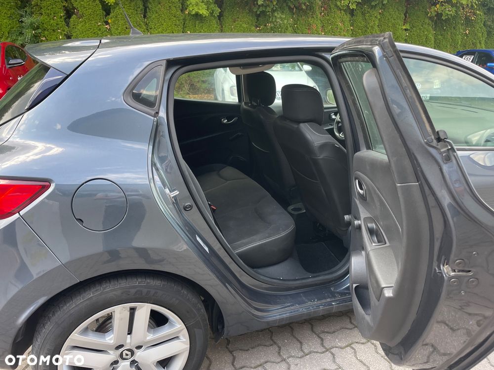Renault Clio 1.5 dCi Alize - 11