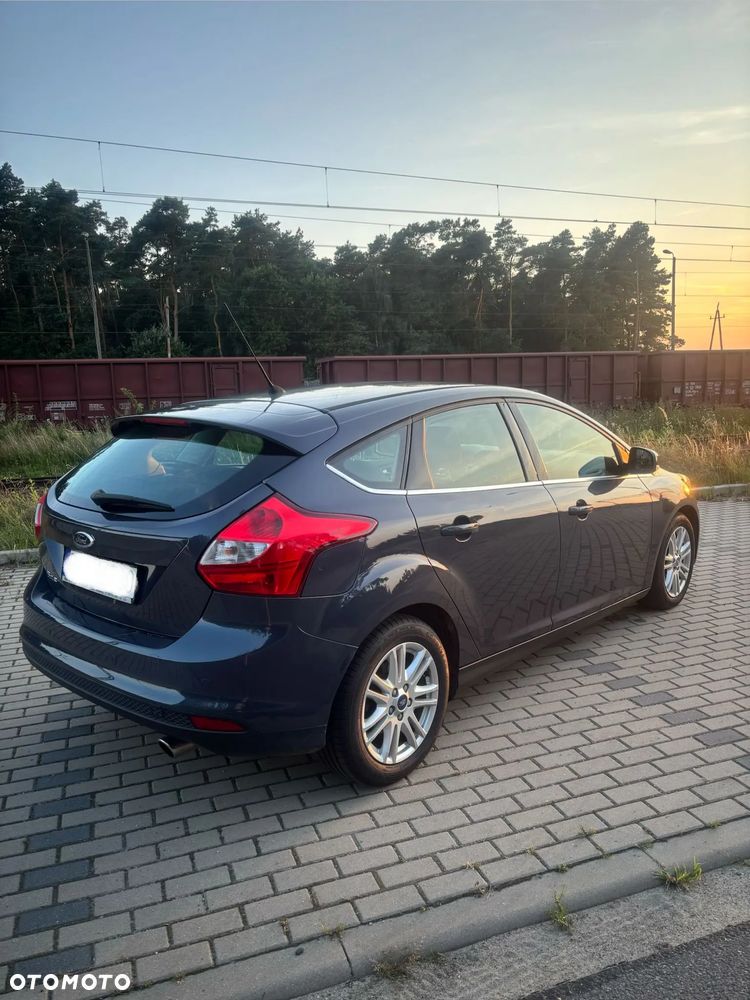 Ford Focus - 2