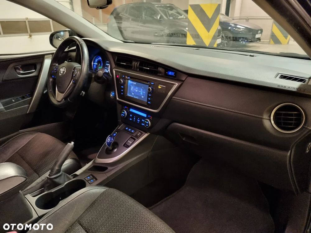 Toyota Auris - 8