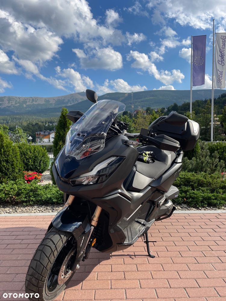 Honda ADV350 - 1