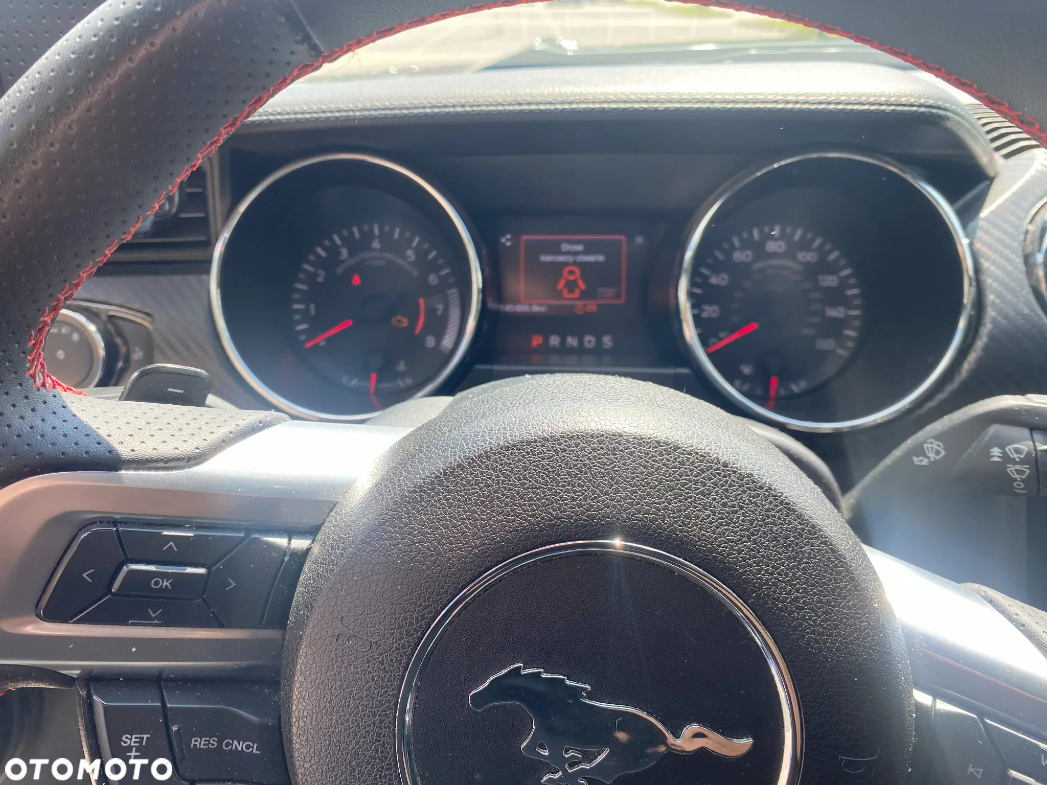 Ford Mustang - 22