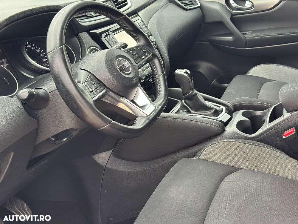 Nissan Qashqai 1.2 DIG-T Xtronic TEKNA+ - 5