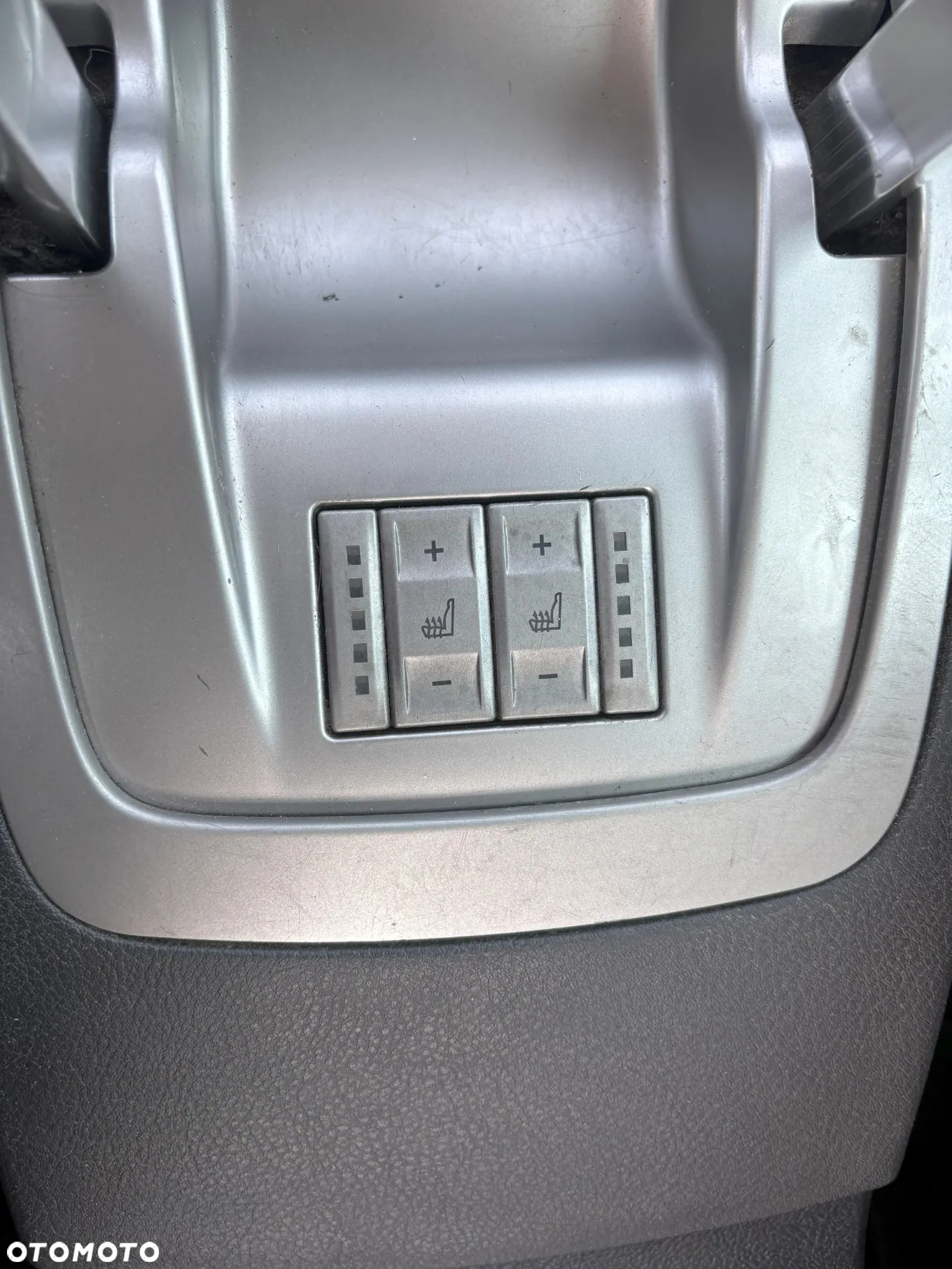 Ford Galaxy 2.0 TDCi Ghia - 17
