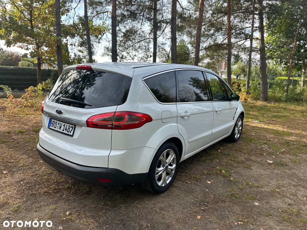 Ford S-Max 2013 photo 4