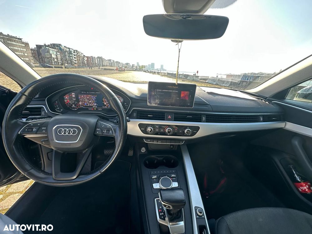 Audi A4 2.0 TDI S tronic - 11