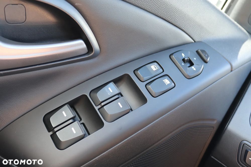 Hyundai ix35 1.6 GDI Premium 2WD - 32