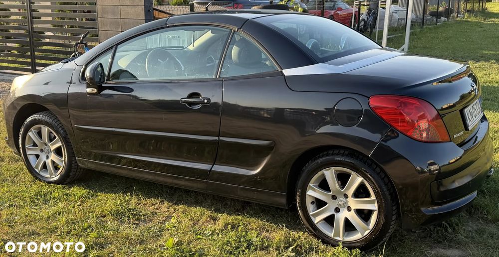 Peugeot 207 CC 1.6 HDI Sport - 20