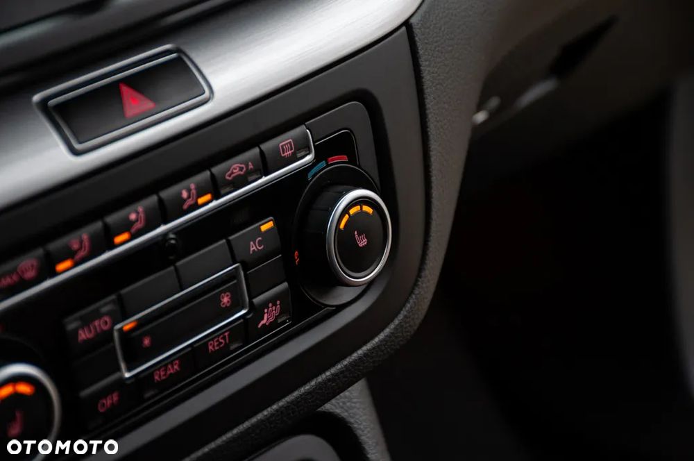 Volkswagen Sharan 2.0 TDI Highline DSG - 33