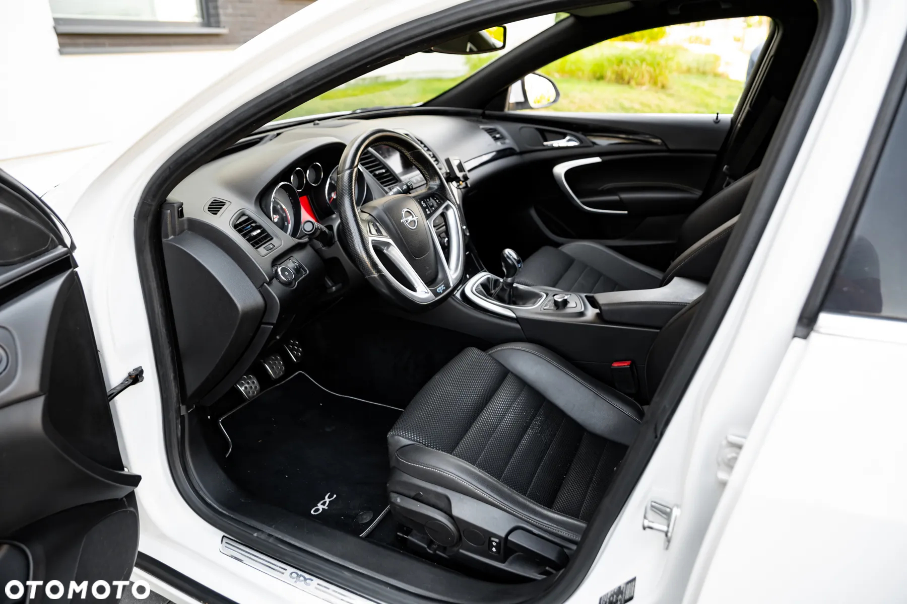 Opel Insignia 2.8 V6 Turbo 4x4 Sports Tourer OPC - 19