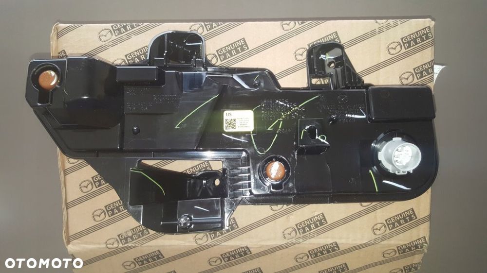 MAZDA CX-30 CX30 Lampa LED lewy DGH9 Ameryka USA - 2