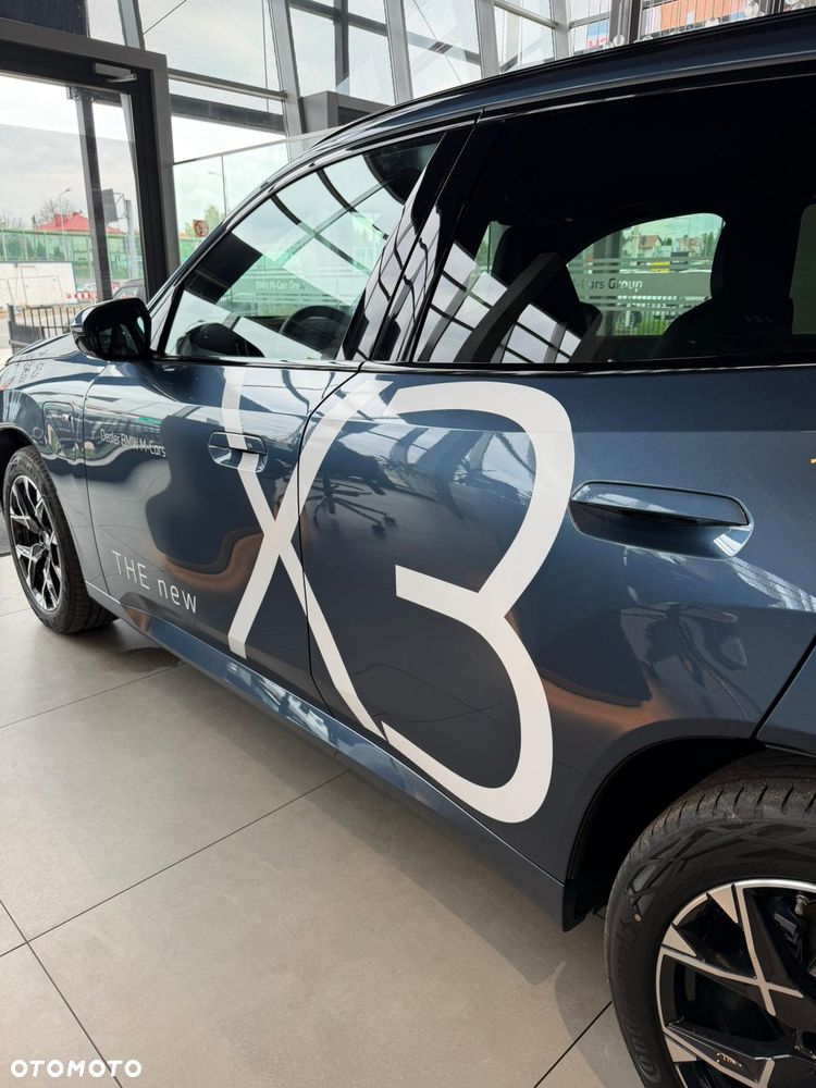 BMW X3 xDrive30e PHEV - 11