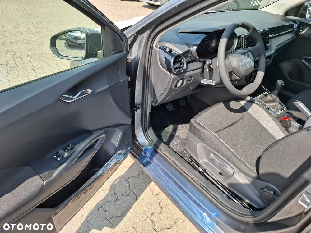 Skoda Fabia 1.0 TSI Essence - 12