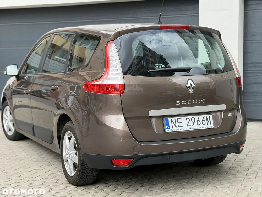 Renault Scenic 1.9 dCi Tech Run - 10