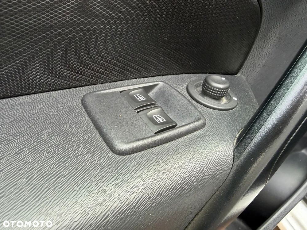 Renault KANGOO - 16