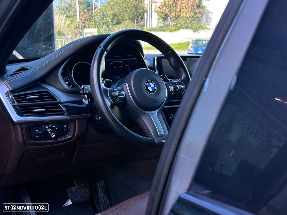 BMW X5 40 d xDrive Pack M - 9