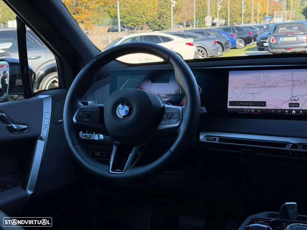 BMW iX xDrive 40 Pack Desportivo - 29