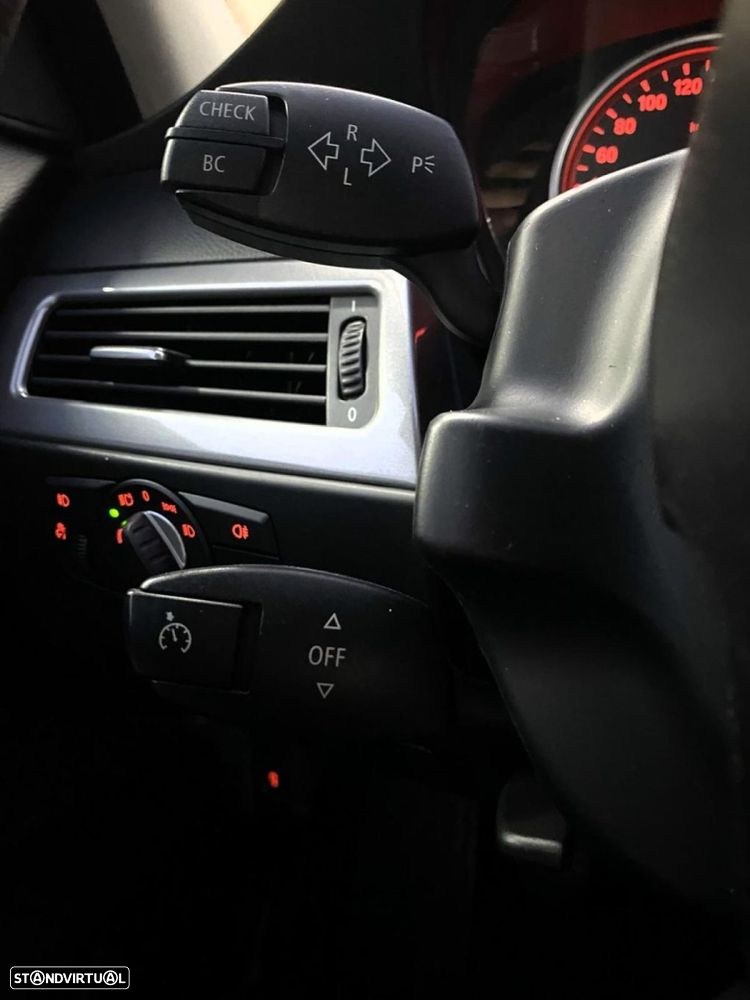 BMW 520 d Touring - 14