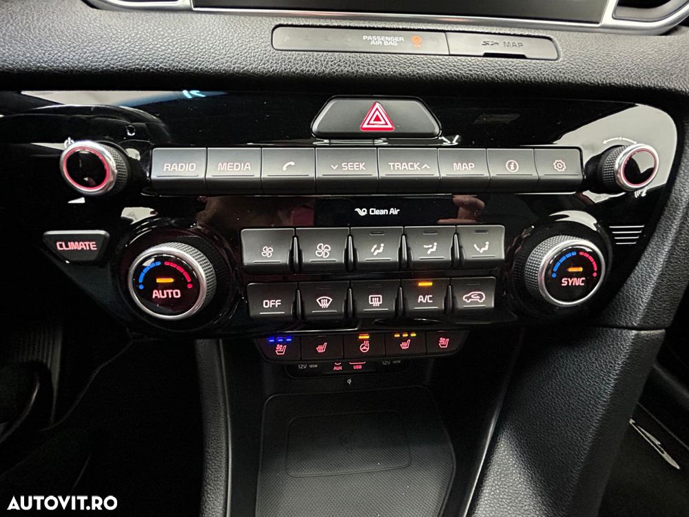 Kia Sportage 2,0 CRDI AWD Aut. GT Line - 26