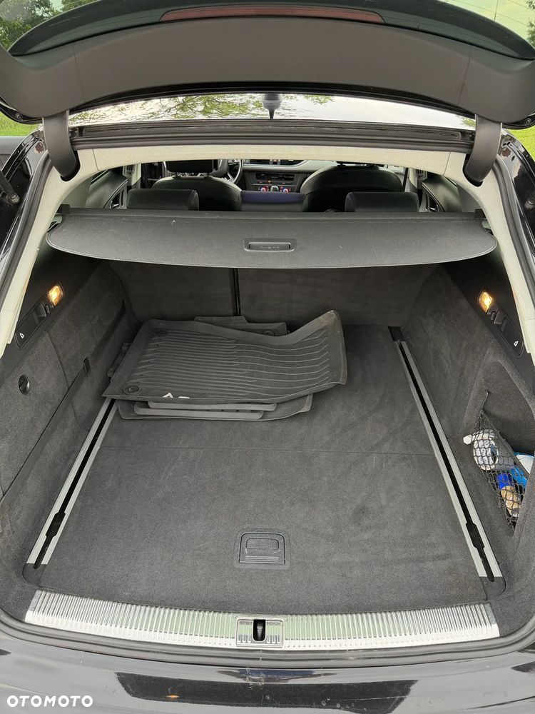 Audi A6 Avant 2.0 TDI Ultra S tronic - 22