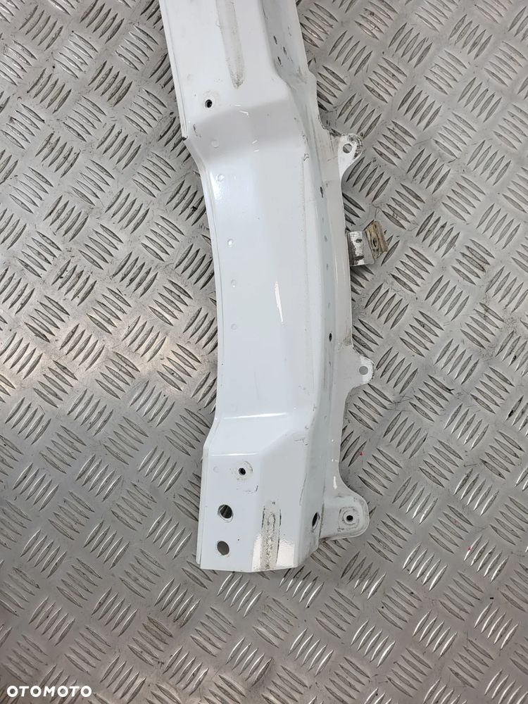 Hyundai H350 Pas Przedni Górny Wzmocnienie - 2