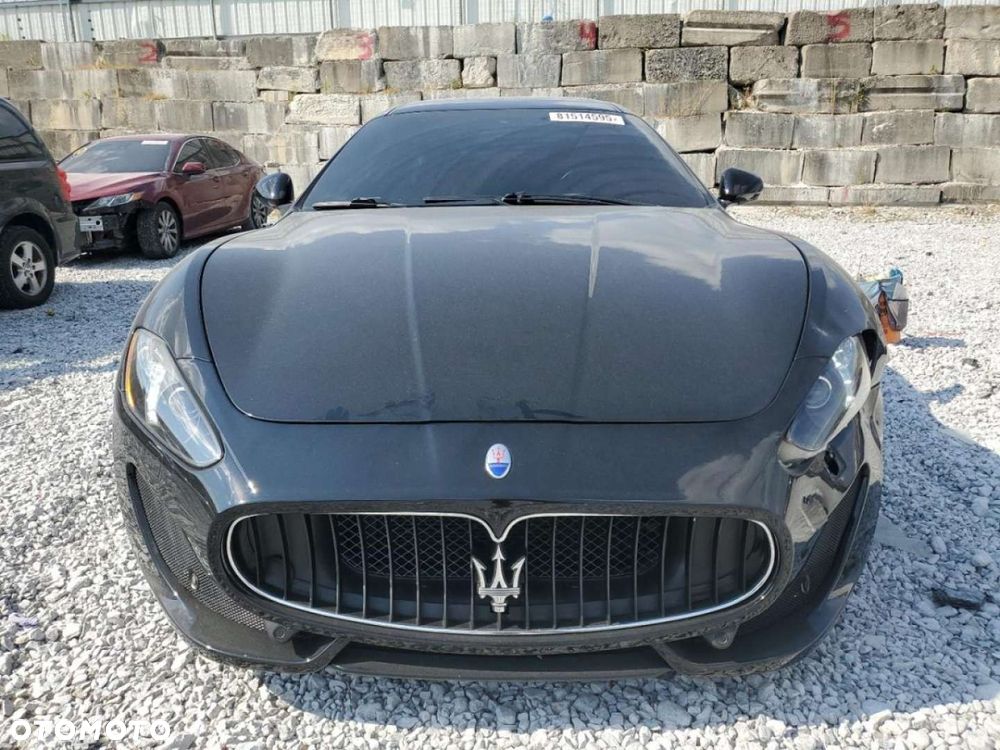 Maserati GranTurismo - 6