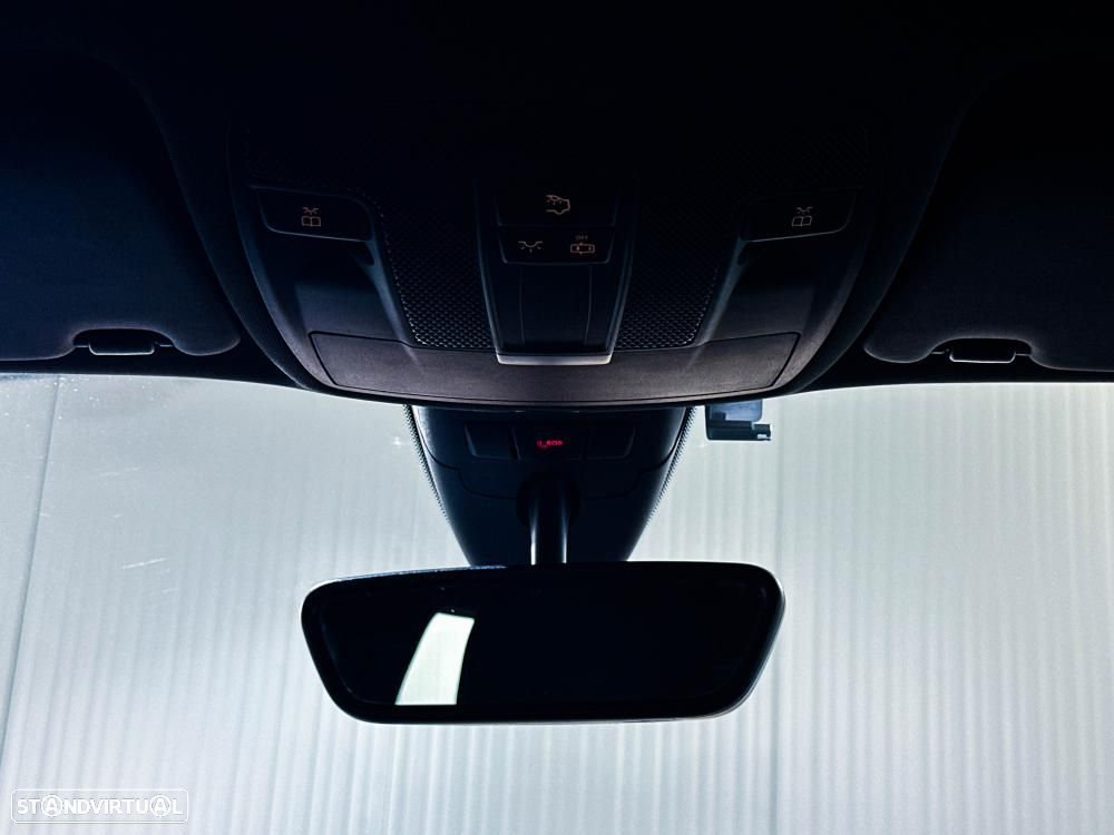 Mercedes-Benz B 180 d Urban - 25