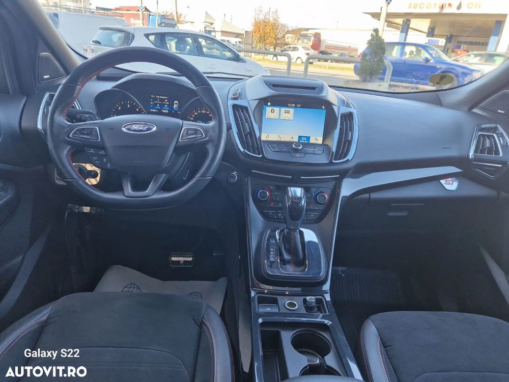 Ford Kuga 2.0 TDCi 4x4 Aut. ST-Line - 12