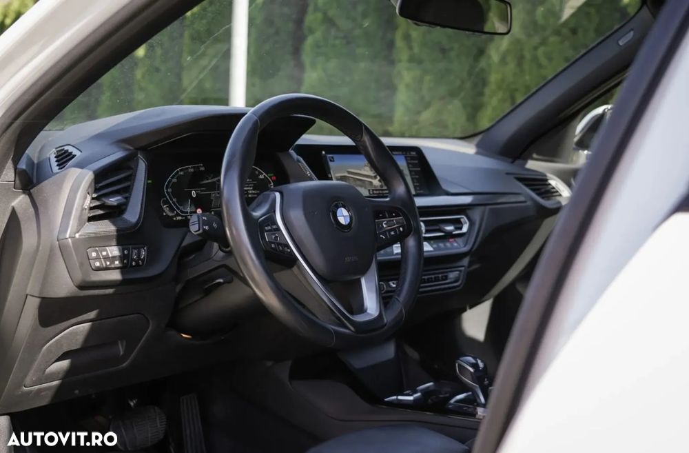 BMW Seria 1 118i Aut. Sport Line - 10