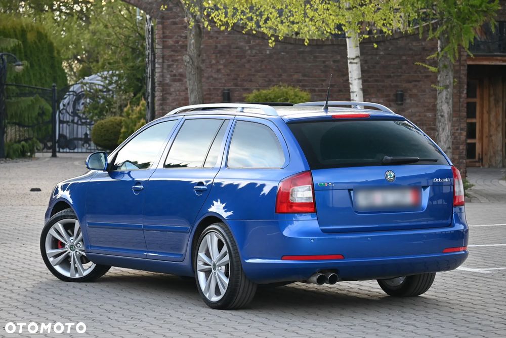 Skoda Octavia ver-1-2-tsi-sport-edition - 12