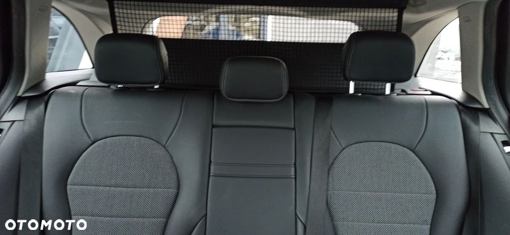 Mercedes-Benz Klasa C 200 (BlueTEC) d - 24