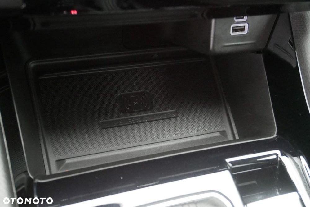 Jeep Compass - 24