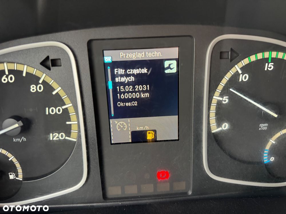 Mercedes-Benz ATEGO - 35