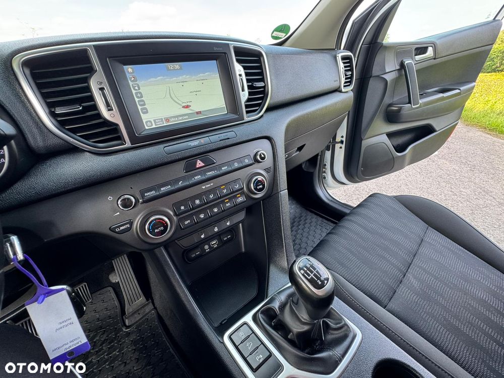 Kia Sportage 1.6 GDI 2WD DREAM-TEAM EDITION - 27