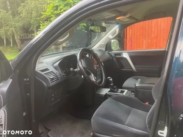 Toyota Land Cruiser LC 2.8 D-4D Prado - 6