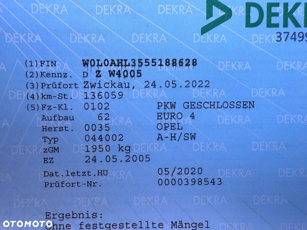 Opel Astra 2.0 Turbo Cosmo - 36