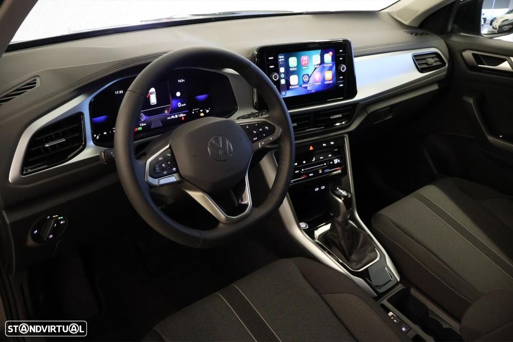 VW T-Roc 1.5 TSI Urban DSG - 2